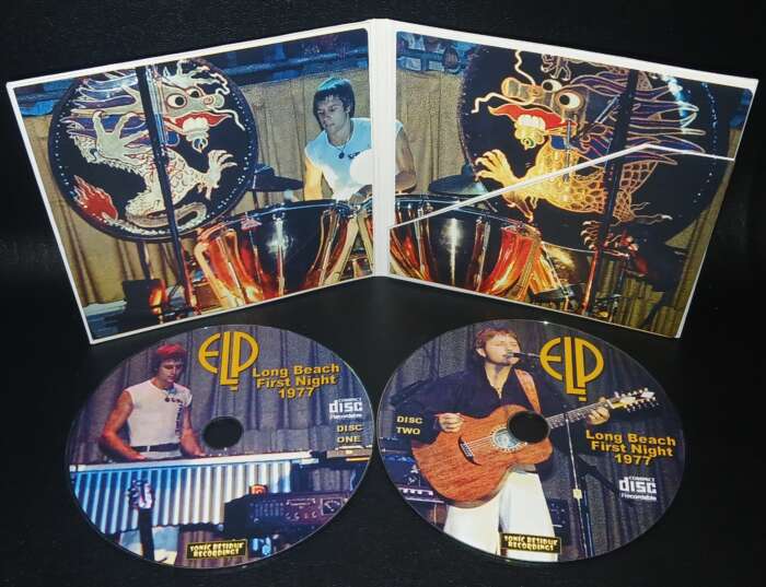 EMERSON LAKE AND PALMER - Long Beach 8-11-1977 (2CD) - Image 2